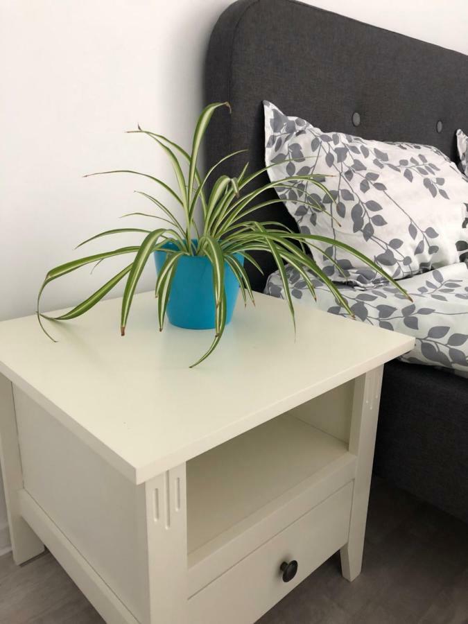 Sunrise Apartment Букурещ Екстериор снимка